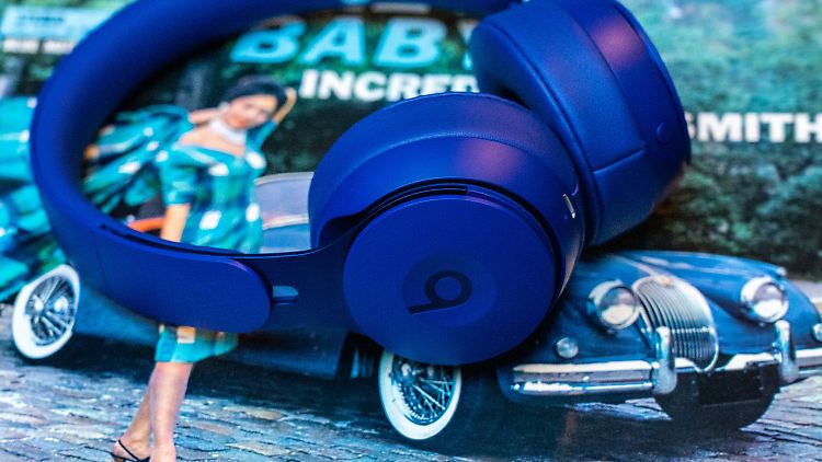 Der Beats Solo Pro ist ein kompakter Bluetooth-On-Ear-Kopfhörer mit ANC.