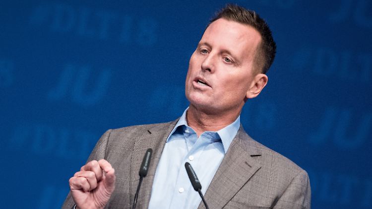 Ein Vergleich der USA mit China stößt US-Botschafter Grenell sauer auf.