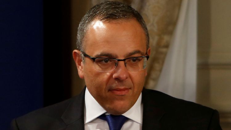 Keith Schembri tritt als Büroleiter des maltesischen Premierministers zurück.
