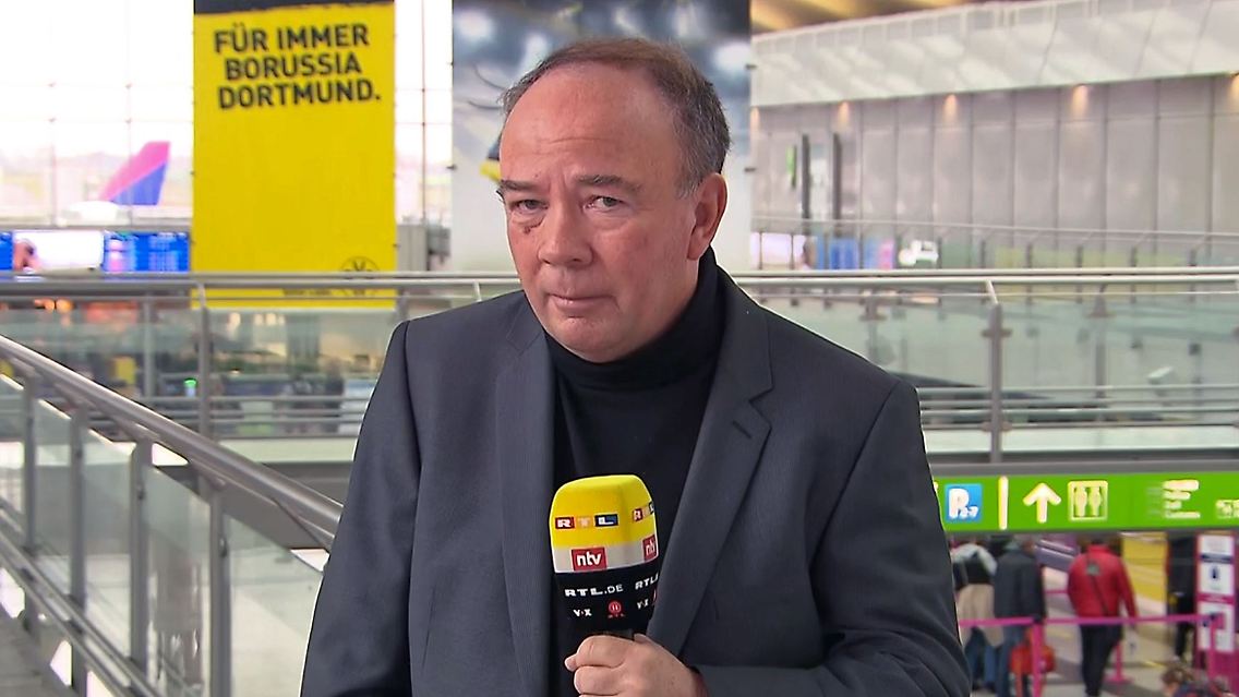 KloseFavre.jpg