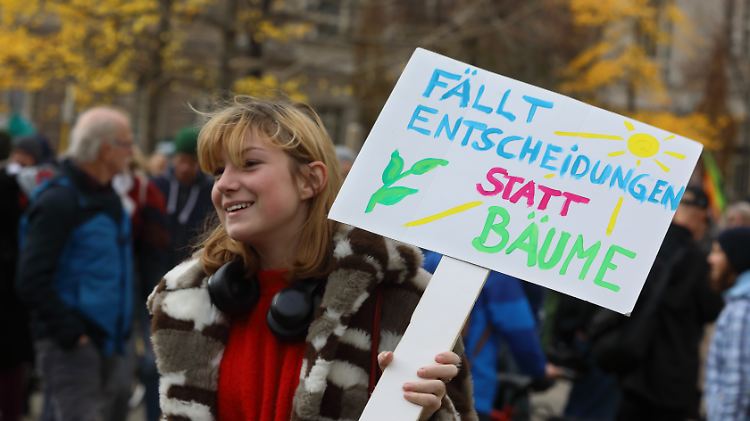 Für Freitag haben Aktivisten zum Klimastreik aufgerufen. Unwahrscheinlich, dass es bis dahin eine Einigung übers Klimapaket gibt.