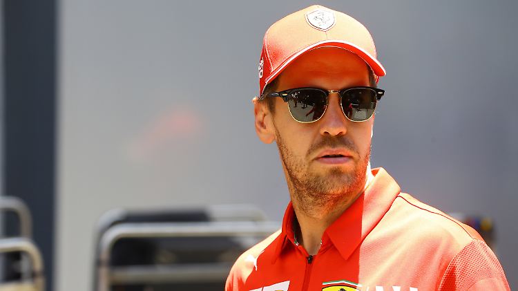 Sebastian Vettel wechselt zu Aston Martin und wird im James-Bond-Auto zumindest ein bisschen cooler.
