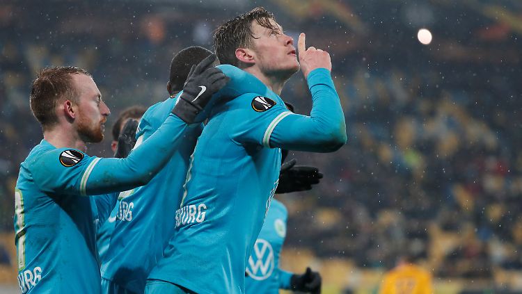 Wout Weghorst trifft als einziger am Abend in der Ukraine.