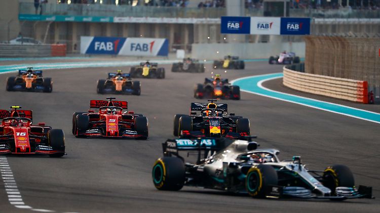 Start-Ziel-Sieg in Abu Dhabi: Weltmeister Hamilton dominierte beim letzten Formel-1-Rennen wie in der gesamten Saison.