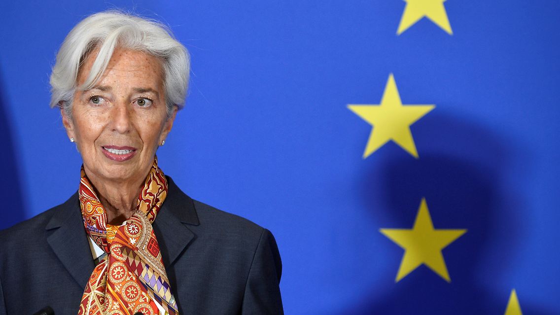 EZB-Chefin Lagarde steht später im Europäischen Parlament den Abgeordneten Rede und Antwort.