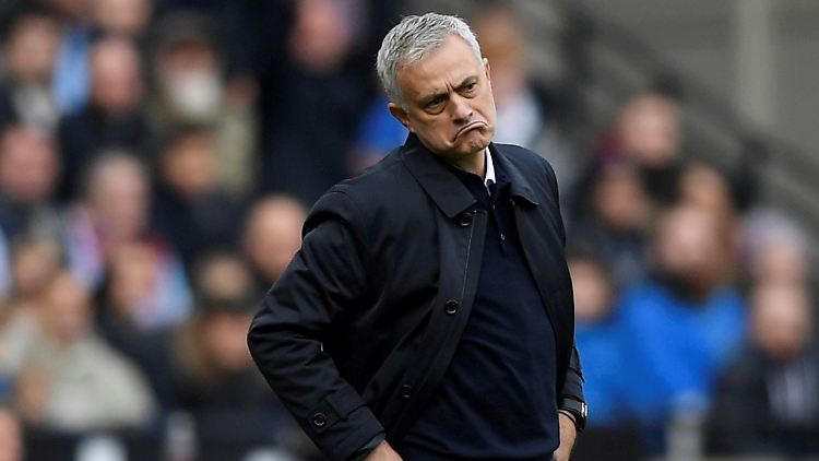 José Mourinho hat so seine eigene Vorstellung von den Ausgangsbeschränkungen.