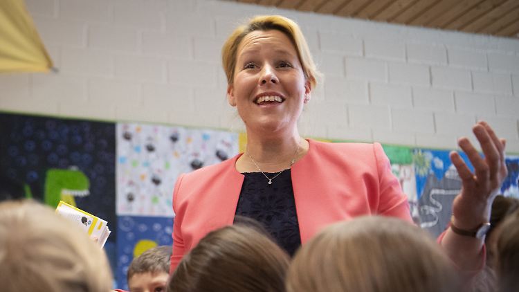 Hohe Fallzahlen senken: Giffey auf Kita-Besuch in Hessen.