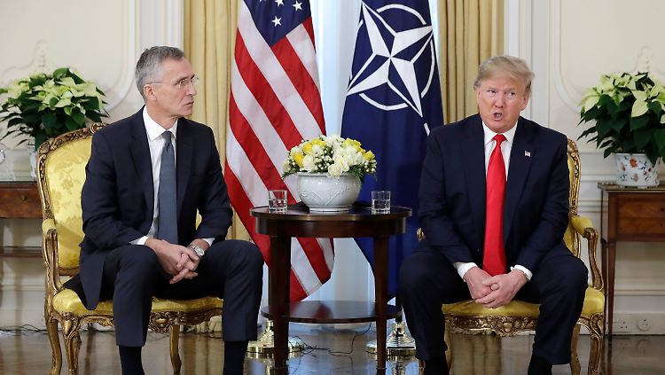 US-Präsident Donald Trump beim Treffen mit Nato-Generalsekretär Jens Stoltenberg.