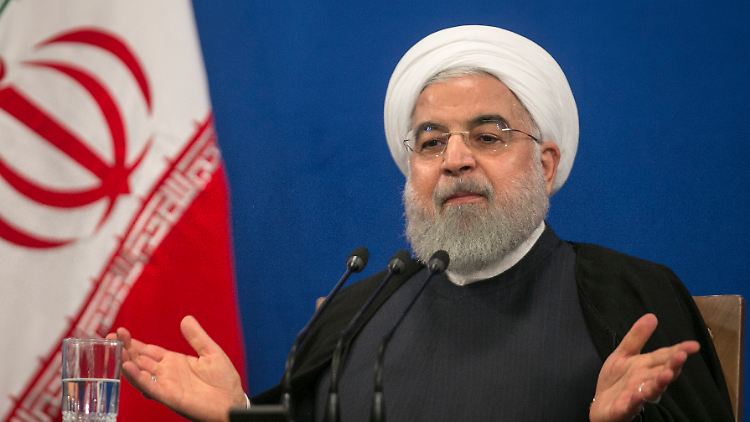 Irans Präsident Ruhani hält an der These fest, dass die Bezinpreis-Proteste vom Ausland gelenkt wurden.