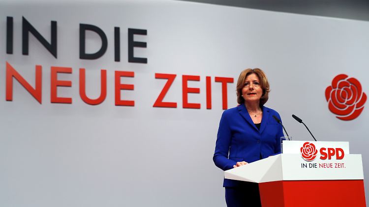 Übergangschefin Dreyer erinnert zu Beginn des SPD-Parteitags an die Erfolge der GroKo.