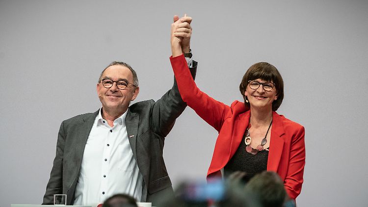 Walter-Borjans und Esken wurden nun auch offiziell als Parteivorsitzende der SPD bestätigt.