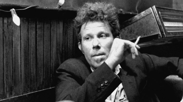 Nie angepasst, umso mehr verehrt: Tom Waits (in einer Szene des Films "Coffee and Cigarettes").