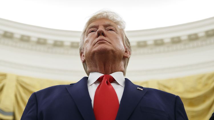 Trump würde ein Impeachment-Verfahren wohl überstehen - die Demokraten wollen es aber dennoch anstrengen.