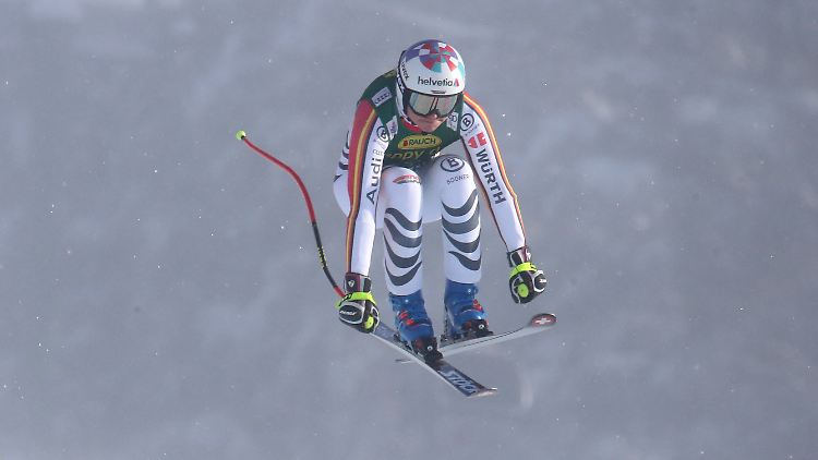 "Ein perfekter Tag für Skirennen", sagte Rebensburg vor dem Start - und behielt recht.