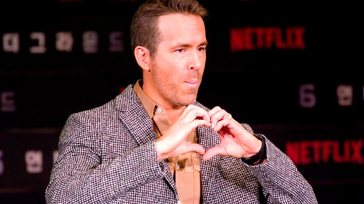 Ryan Reynolds lässt sich die gute Laune nicht verderben.