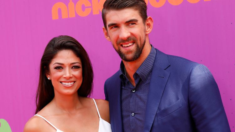Sind mittlerweile zu fünft: Nicole und Michael Phelps - hier im Jahr 2017.
