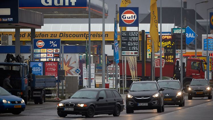 Im luxemburgischen Wasserbillig sind Saarländer an den Zapfsäulen keine Seltenheit.