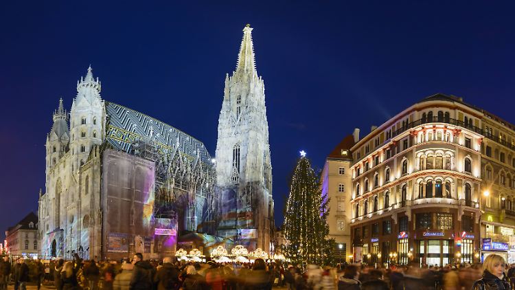 Der Weihnachtsmarkt am Stephansplatz in Wien soll ein Ziel der drei Tschetschenen gewesen sein.