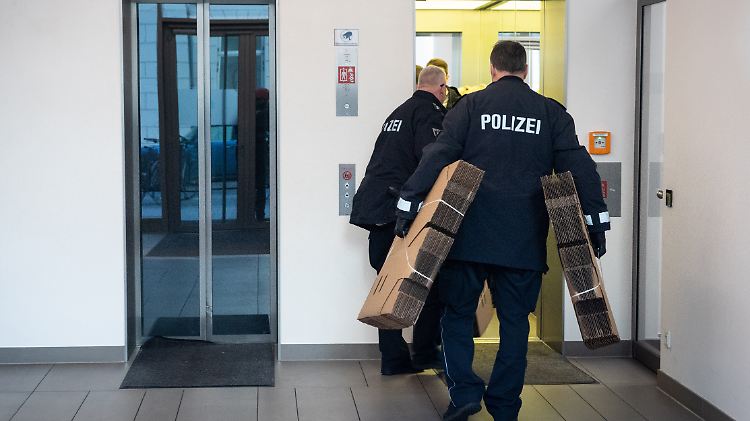420 Polizisten waren an der Razzia beteiligt.