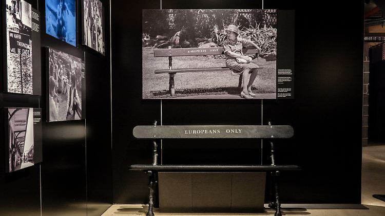 Die Ausstellung zeigt Madibas und Südafrikas Geschichte.
