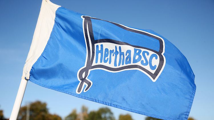 Hertha BSC kämpft gegen Rassismus. Ein Vorfall ist umstritten, einer unbestritten.