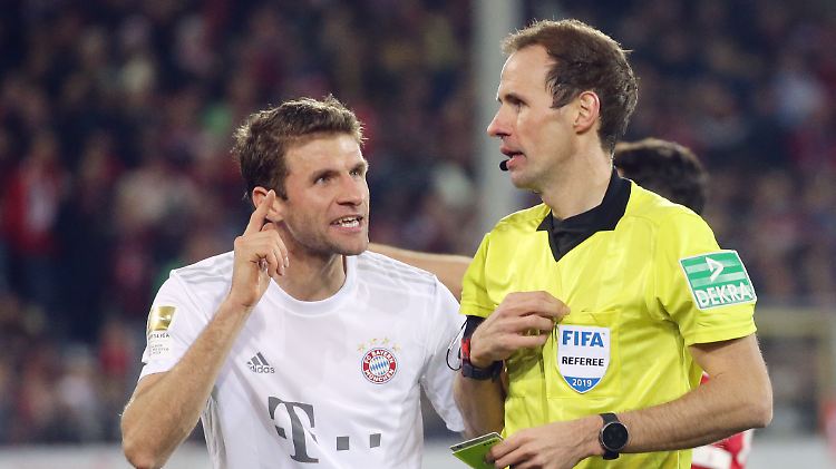 Vertreter des FC Bayern wollte gerne mal über alles reden.