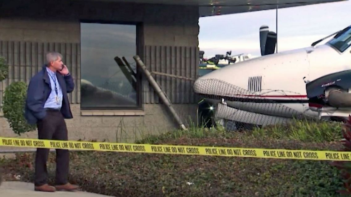 Flugzeugdiebin.jpg