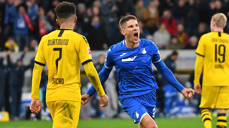 Kramaric jubelt über sein 2:1 kurz vor Schluss.