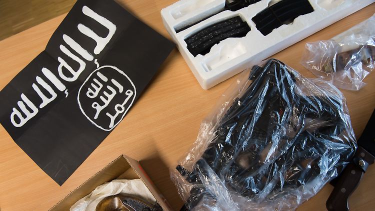 Die Ermittler haben rund 100 Menschen weniger wegen islamistischer Umtriebe im Blick als noch im Sommer 2018.
