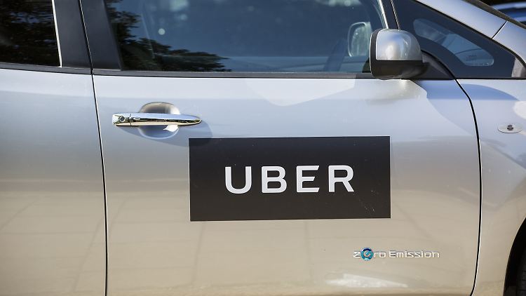 Anders als in anderen Ländern arbeitet Uber in Deutschland mit Mietwagen-Unternehmen zusammen.