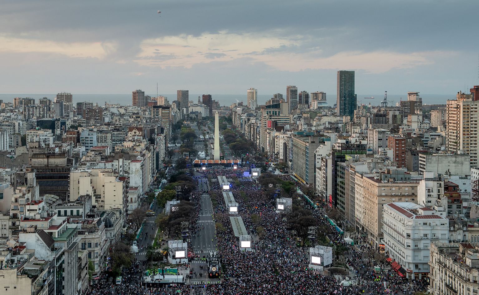 Buenos Aires, ... 