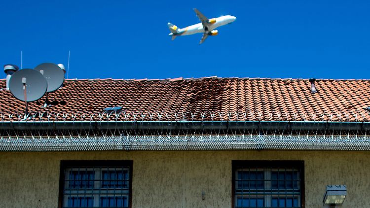 Abschiebehaftanstalt in Hannover: Die Bundespolizei kritisiert, dass die Länder nicht genug Haftplätze einplanen. 