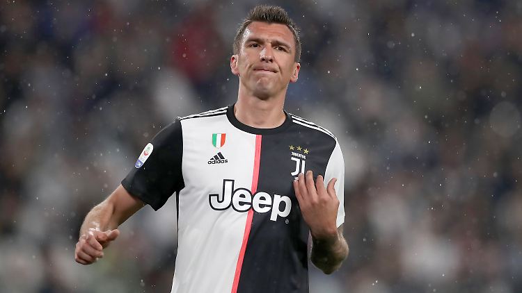 Mario Mandzukic wechselt das Trikot und das Team: Statt in Italien spielt er nun in Katar.