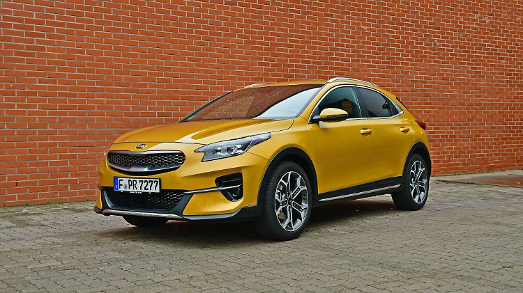 Wer sich beim Anblick des Kia XCeed an den Mercedes GLA erinnert fühlt, der liegt wohl nicht ganz falsch.