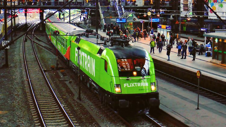 Ist der Flixtrain die grüne Alternative zur Deutschen Bahn?