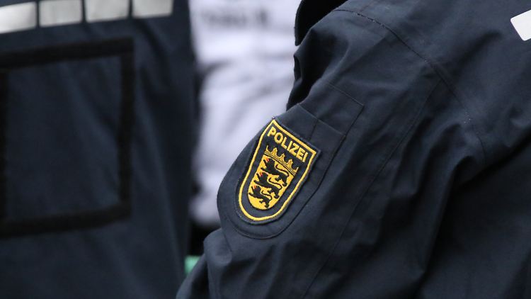 Dem 17-jährigen Hauptverdächtigen werden Totschlag und gefährliche Körperverletzung zur Last gelegt.