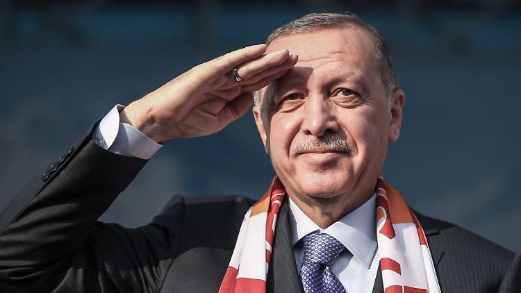 Dem türkischen Präsidenten Erdogan ist die Zustimmung des Parlaments sicher.