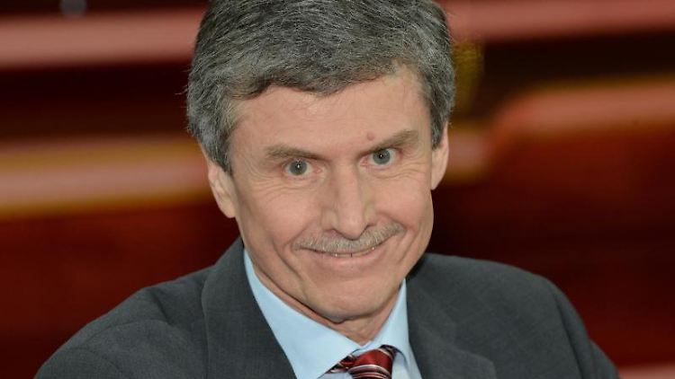 Ferdinand Dudenhöffer ist seit Mai 2020 Direktor des privatwirtschaftlichen Center Automotive Research in Duisburg.