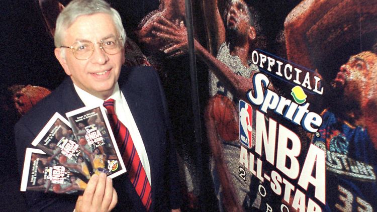 2014 wurde Stern in die Basketball Hall of Fame aufgenommen.