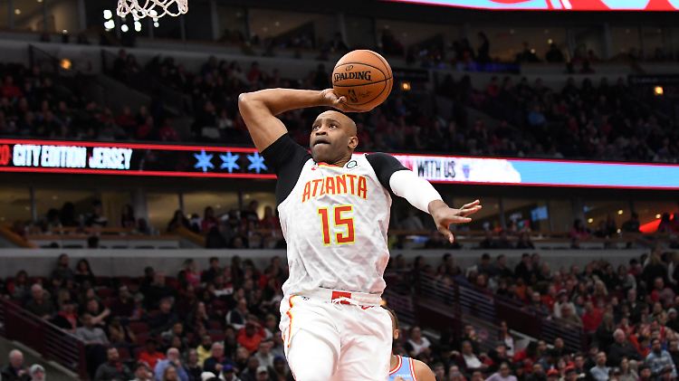 Er fliegt und fliegt und fliegt: Vince Carter.