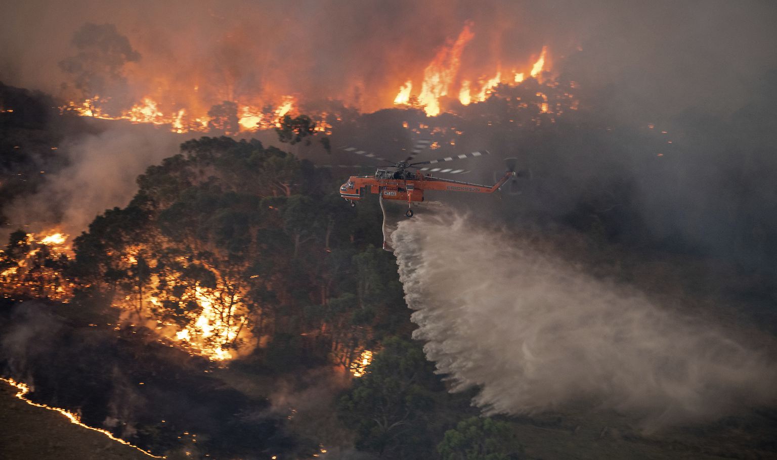 Australien wird seit Monaten von Buschbränden heimgesucht. Die Zahl der Todesfälle seit Beginn der Brandsaison stieg zuletzt auf 24. Mehr als ...