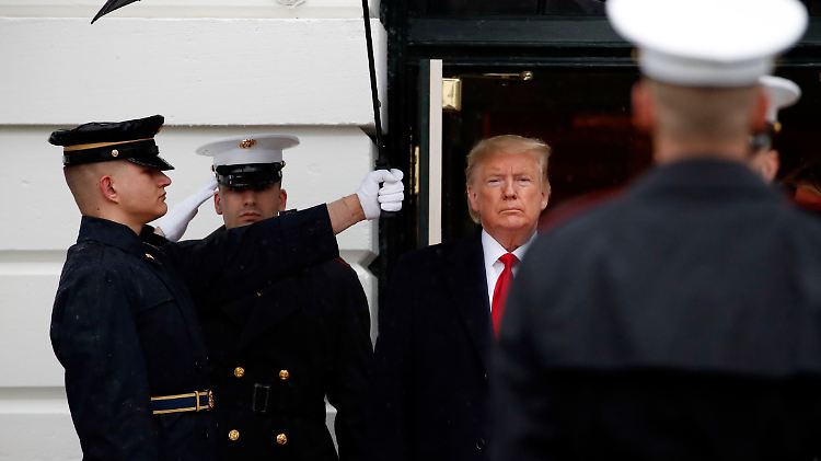 Mit militärischen Ehren: Trump empfängt den griechischen Ministerpräsidenten im Weißen Haus.