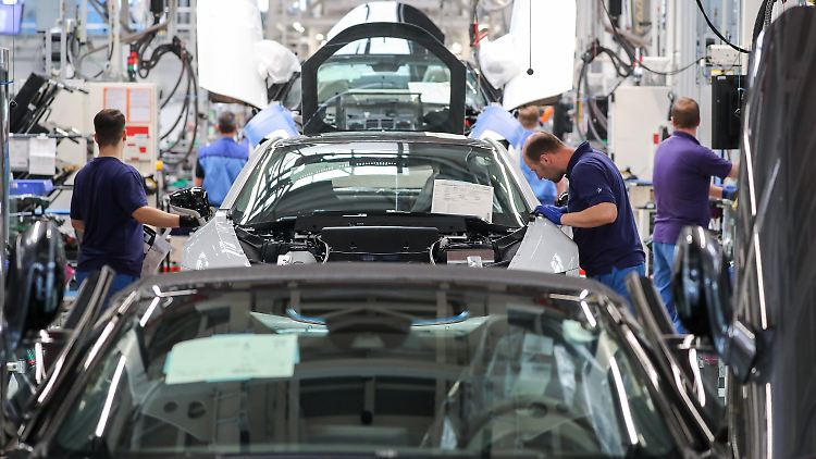 2,52 Millionen Autos brachte BMW im vergangenen Jahr an die Frau und den Mann.