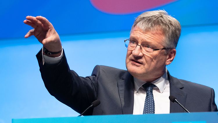 Meuthen sagte, zwei Parteien könnten womöglich mehr Stimmen holen als eine.