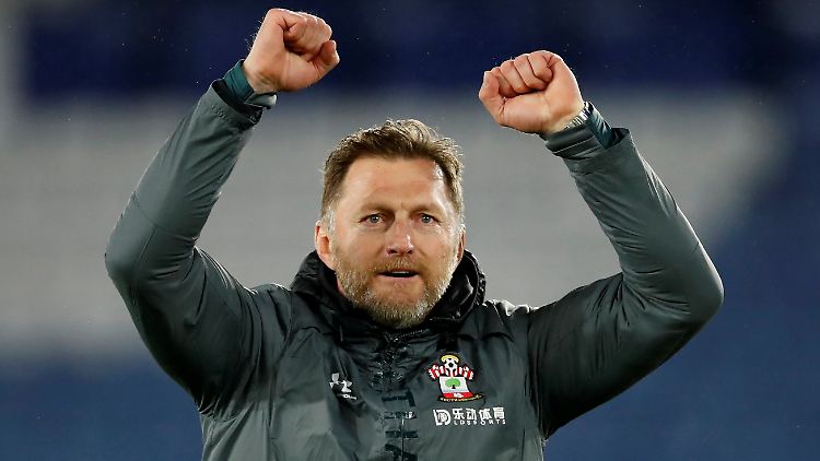 Hurra! Southamptons Trainer Ralph Hasenhütt.