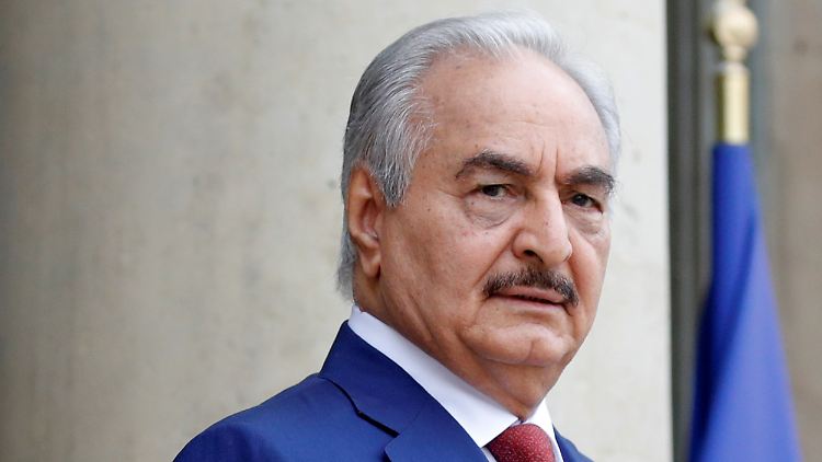 General Chalifa Haftar hatte die Waffenruhe am Freitag noch abgelehnt, nun stimmte er doch zu.