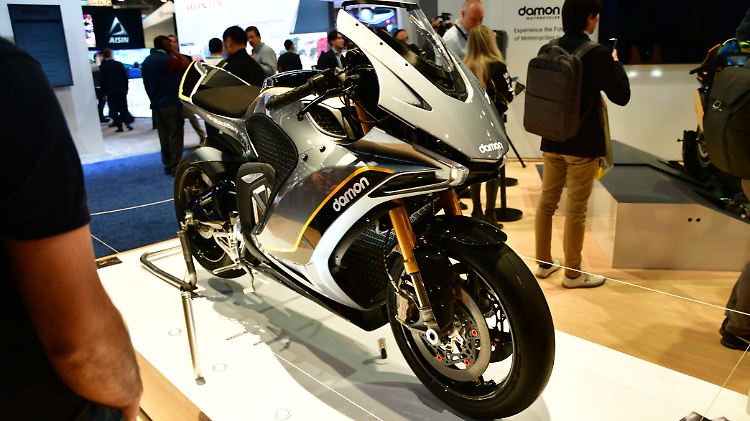 Die ersten Modelle sollen als limitierte Edition für 36.000 Euro in den Handel kommen.