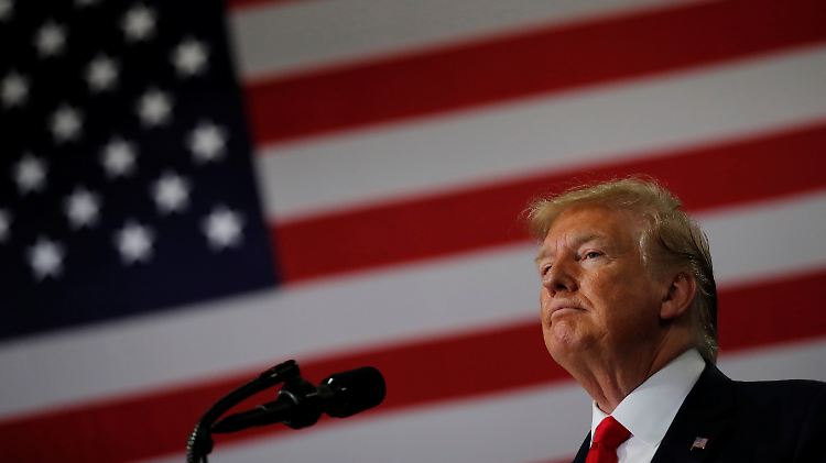 Muss sich wohl keine Sorgen um sein Amt machen: US-Präsident Trump. Im Senat müsste eine Zwei-Drittel-Mehrheit für das Impeachment stimmen.