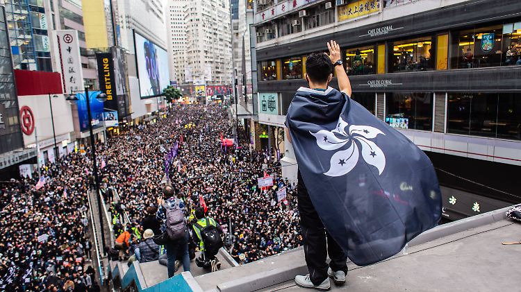 Seit Monaten gehen die Menschen in Hongkong auf die Straße, um die Demokratie zu verteidigen.