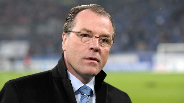 Sehen wir demnächst "eine andere Gangart" von Clemens Tönnies?
